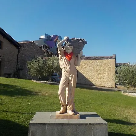 El Lagar De *